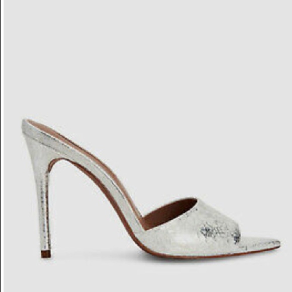 BCBGMAXAZRIA METALLIC DANA SLIDES